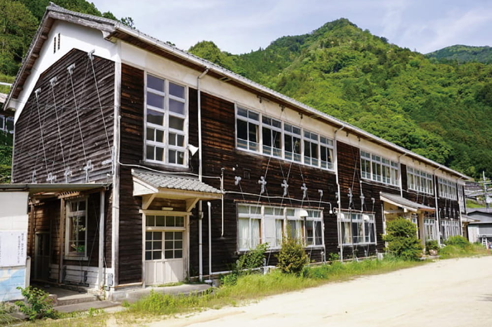 旧折立中学校校舎のイメージ画像